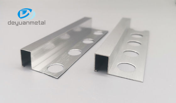 A telha da borda do quadrado de Chrome da luta contra a erosão apara o material moderado 10mm de T6 Alu6063