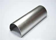 Extrusão de alumínio de prata Shinning do perfil da escova para o corrimão 6063-T5