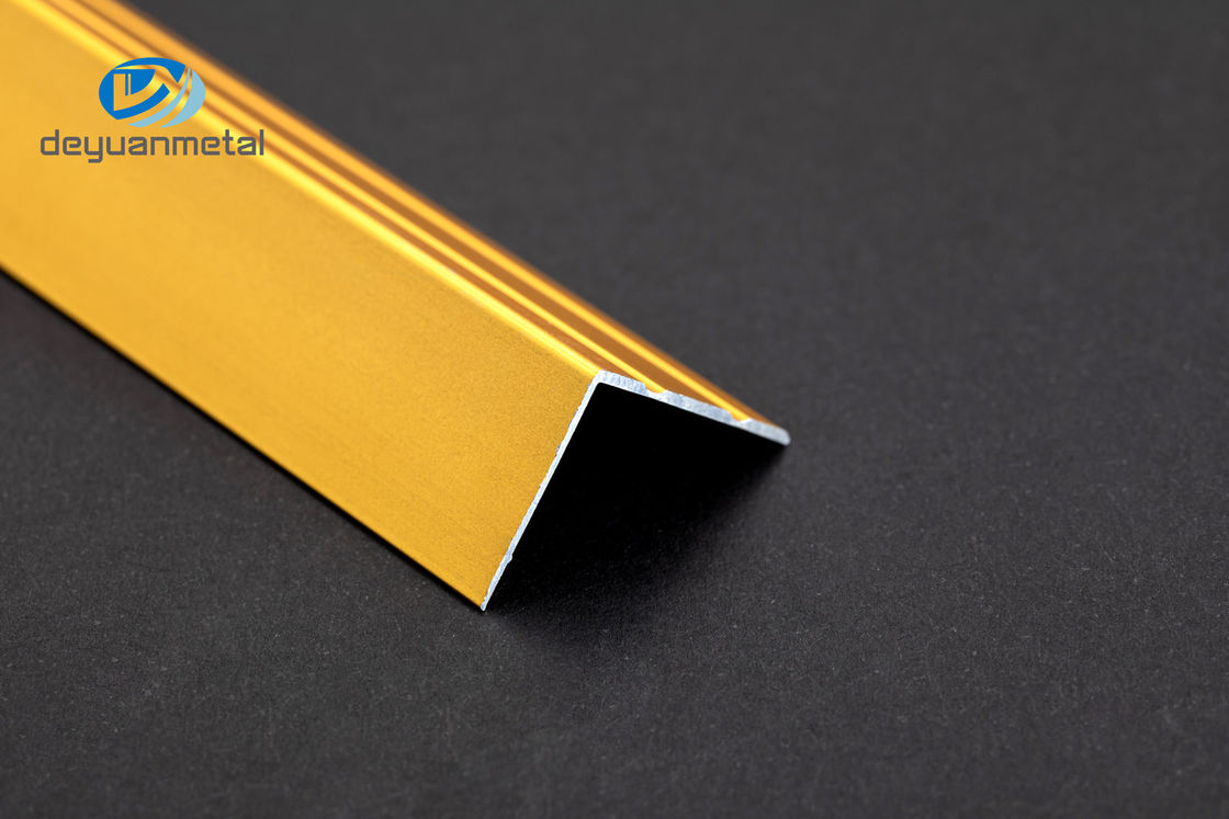 6063 L de alumínio inoxidável dos perfis 1.5mmx2mm anodizado para o ângulo de guarnição da decoração